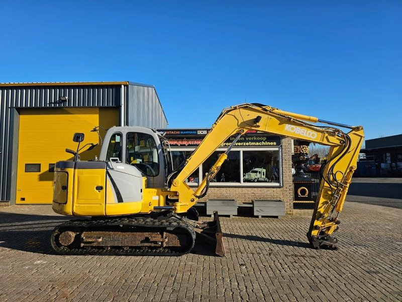 New Holland E80 - Escavadora de rastos: foto 5 New Holland E80 - Escavadora de rastos: foto 5