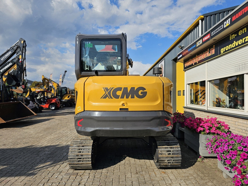 XCMG XE60GA - Mini escavadeira: foto 4 XCMG XE60GA - Mini escavadeira: foto 4