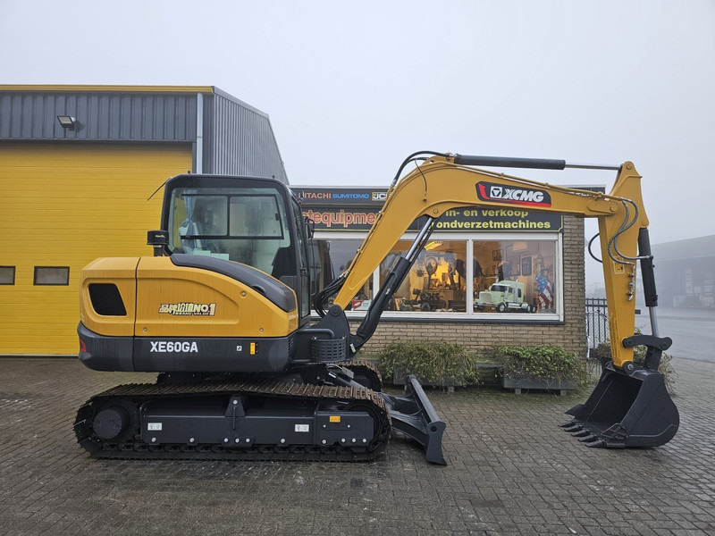 XCMG XE60GA - Mini escavadeira: foto 5 XCMG XE60GA - Mini escavadeira: foto 5