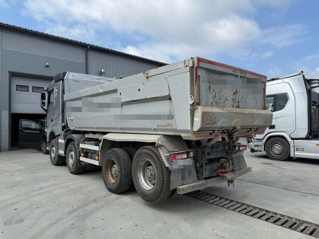 Volvo FH 500 8x4 Retarder - Camião basculante: foto 3 Volvo FH 500 8x4 Retarder - Camião basculante: foto 3