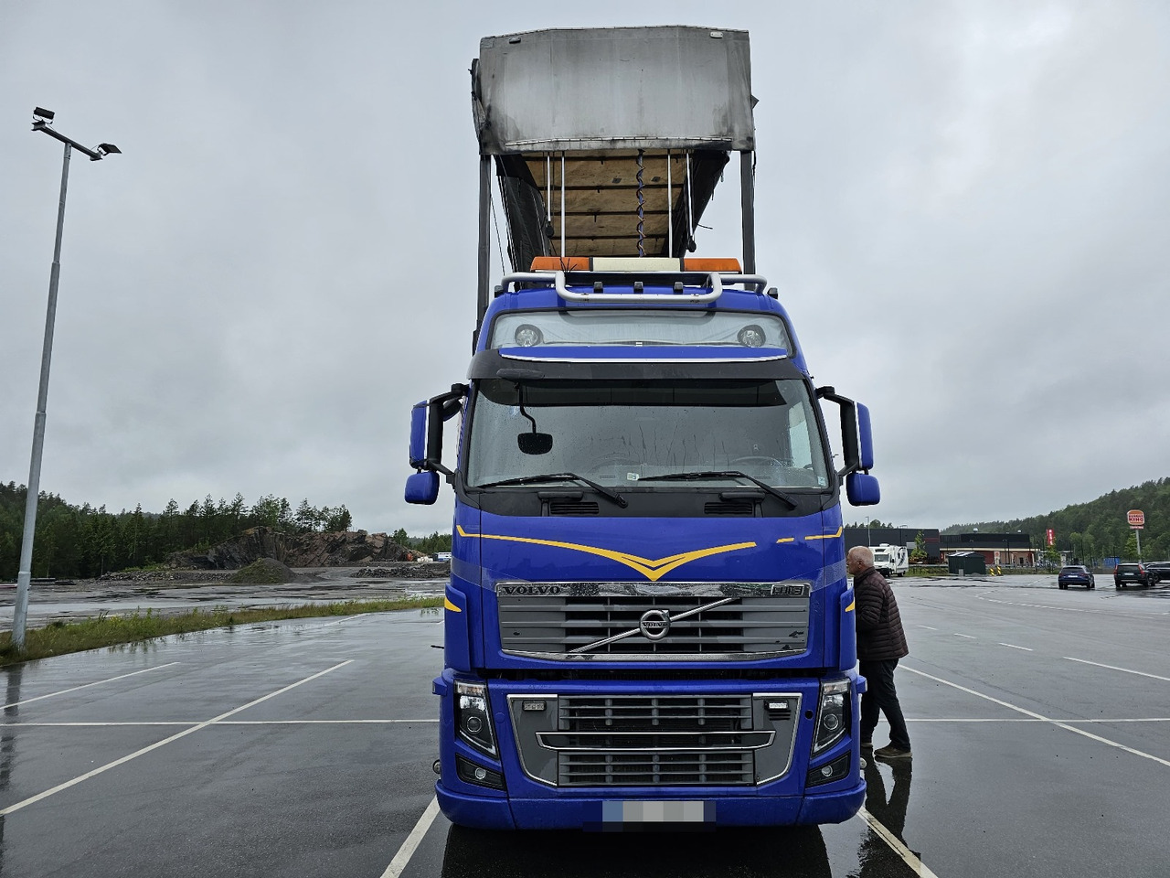 Volvo FH16 540 6x4 - Camião de lona: foto 4 Volvo FH16 540 6x4 - Camião de lona: foto 4