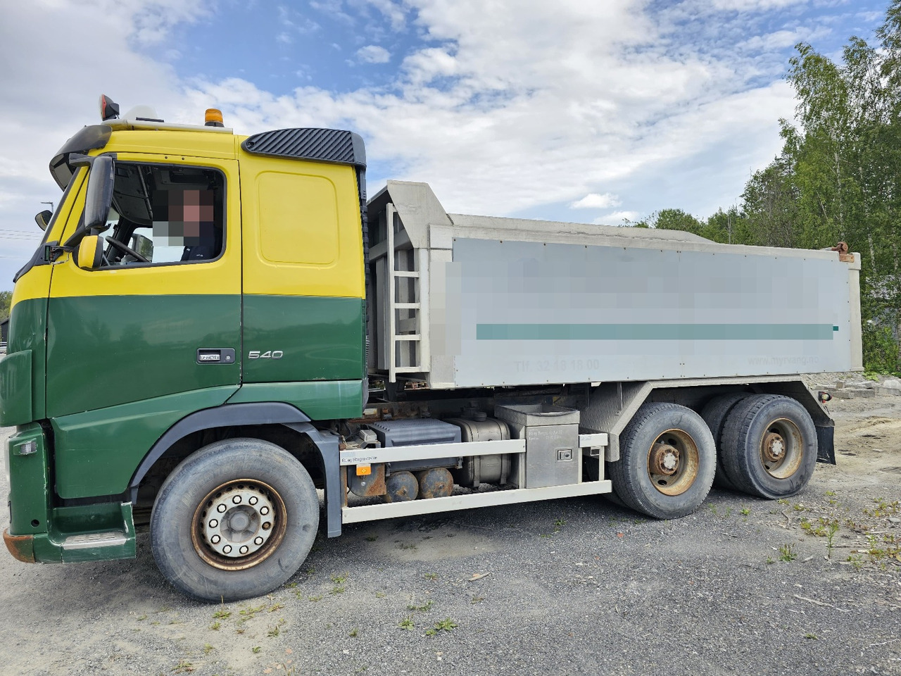Volvo FH16 540 6x4 Retarder - Camião basculante: foto 3 Volvo FH16 540 6x4 Retarder - Camião basculante: foto 3