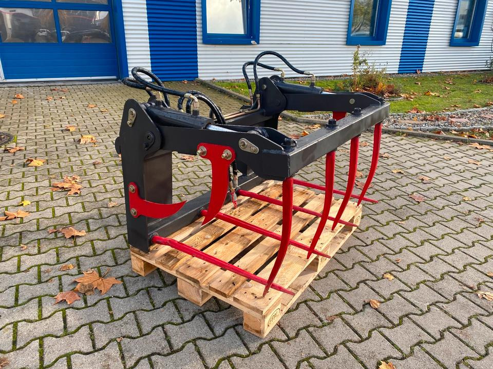 Greifschaufel Krokodilgebiss Dunggabel 1200mm EURO-Aufnahme *INKL.19% MWST* - Equipamento para silagem: foto 2 Greifschaufel Krokodilgebiss Dunggabel 1200mm EURO-Aufnahme *INKL.19% MWST* - Equipamento para silagem: foto 2