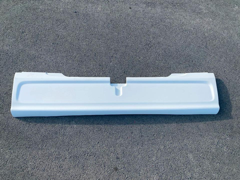 MAN Lions City A21 Heckstoßstange mit AHK Ausschnitt OE 88732035011 / 88.73203-5011 *280€ NETTO* Rohteil - Para-choque para Ônibus: foto 1 MAN Lions City A21 Heckstoßstange mit AHK Ausschnitt OE 88732035011 / 88.73203-5011 *280€ NETTO* Rohteil - Para-choque para Ônibus: foto 1