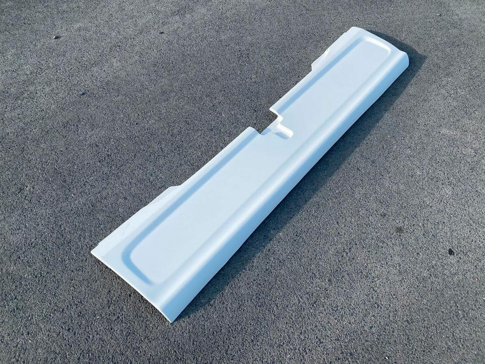 MAN Lions City A21 Heckstoßstange mit AHK Ausschnitt OE 88732035011 / 88.73203-5011 *280€ NETTO* Rohteil - Para-choque para Ônibus: foto 2 MAN Lions City A21 Heckstoßstange mit AHK Ausschnitt OE 88732035011 / 88.73203-5011 *280€ NETTO* Rohteil - Para-choque para Ônibus: foto 2