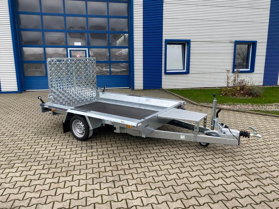Martz Tieflader Maschinenanhänger 1800KG *NUTZLAST 1322KG*INKL.19% MWST*SOFORT!* - Reboque porta máquinas: foto 2 Martz Tieflader Maschinenanhänger 1800KG *NUTZLAST 1322KG*INKL.19% MWST*SOFORT!* - Reboque porta máquinas: foto 2