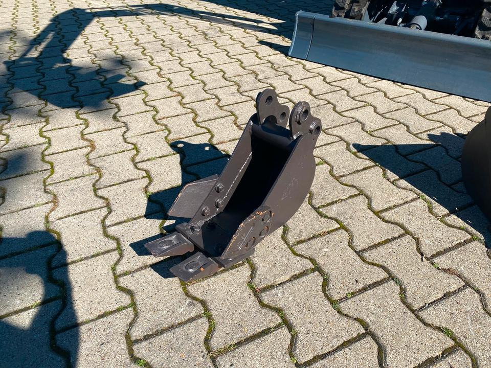 Mini escavadeira Minibagger BK1250KSR inkl. Schaufelpaket *INKL.19% MWST*KUBOTA*SCHWENKARM*VERSTELLFAHRW*SOFORT!*: foto 12 Mini escavadeira Minibagger BK1250KSR inkl. Schaufelpaket *INKL.19% MWST*KUBOTA*SCHWENKARM*VERSTELLFAHRW*SOFORT!*: foto 12