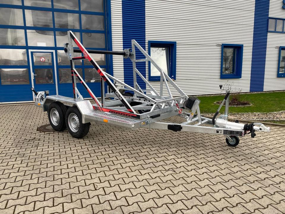 Vermietung / Kabelanhänger 3500KG / Nutzlast 2766KG / Kabeltrommel-Anhänger / Glasfaser/ 1 Monat - Reboque para bobinas: foto 2 Vermietung / Kabelanhänger 3500KG / Nutzlast 2766KG / Kabeltrommel-Anhänger / Glasfaser/ 1 Monat - Reboque para bobinas: foto 2