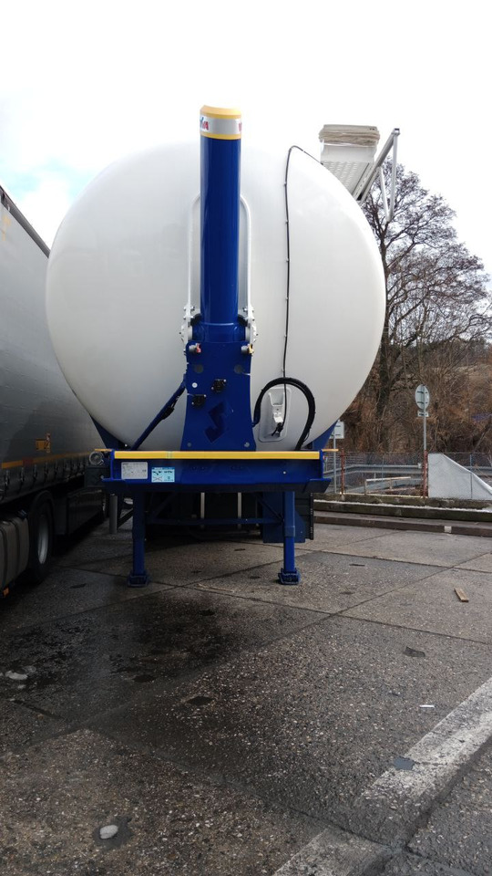 Semi-reboque silo SPITZER SK2760CAL: foto 10 Semi-reboque silo SPITZER SK2760CAL: foto 10