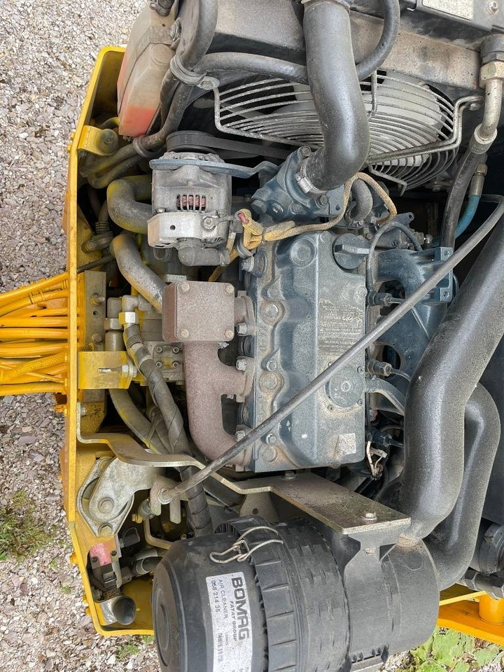 Bomag BW 120 AD-4  - Compactador de asfalto: foto 5 Bomag BW 120 AD-4  - Compactador de asfalto: foto 5