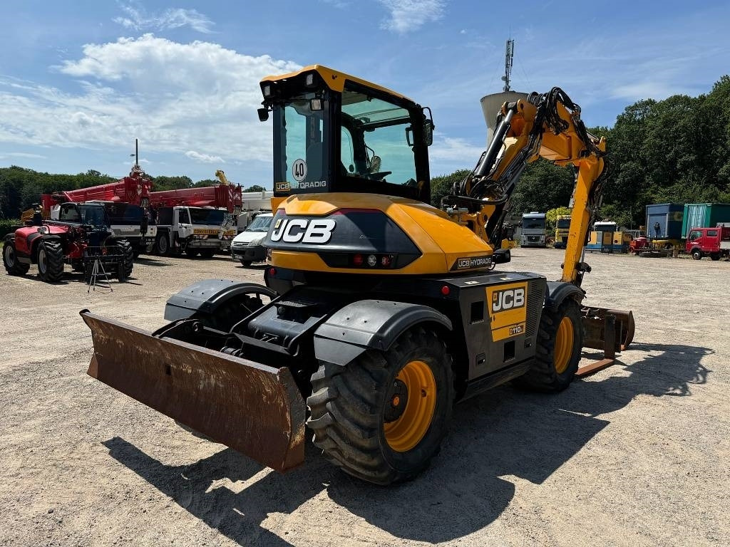 JCB HD 110 WT Hydradig - Escavadeira de rodas: foto 3 JCB HD 110 WT Hydradig - Escavadeira de rodas: foto 3