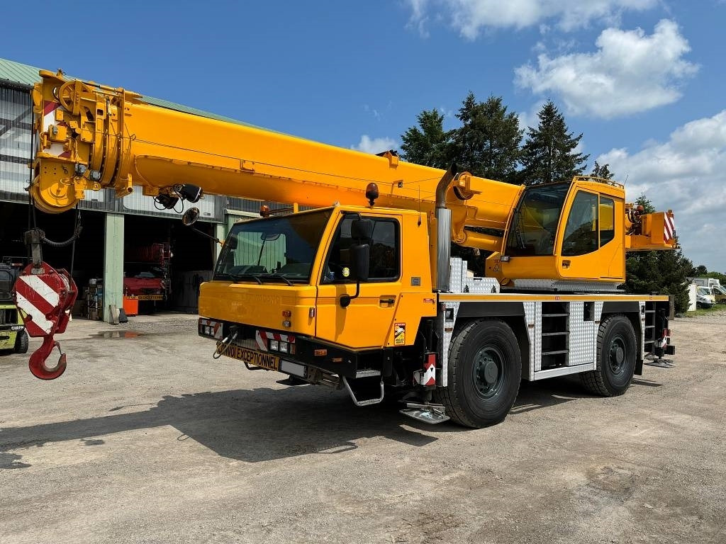 Tadano Faun ATF 40G-2 - Grua móvel: foto 2 Tadano Faun ATF 40G-2 - Grua móvel: foto 2