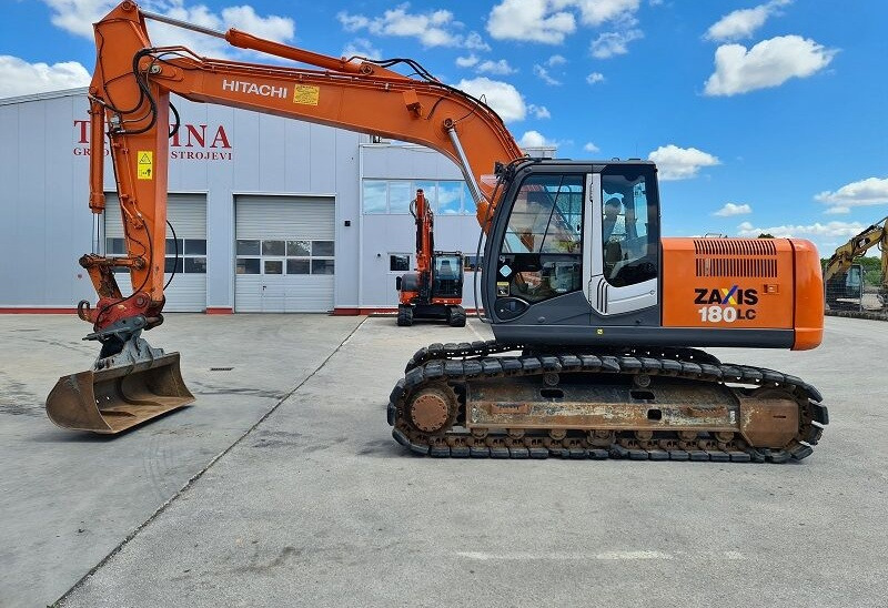 Hitachi ZX180LC-3 - Escavadora de rastos: foto 1 Hitachi ZX180LC-3 - Escavadora de rastos: foto 1