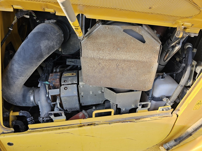 Locação financeira de KOMATSU D65WX-17 KOMATSU D65WX-17: foto 11 Locação financeira de KOMATSU D65WX-17 KOMATSU D65WX-17: foto 11