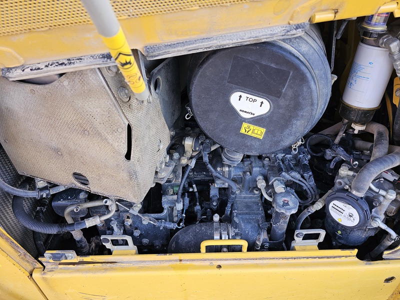 Locação financeira de KOMATSU D65WX-17 KOMATSU D65WX-17: foto 12 Locação financeira de KOMATSU D65WX-17 KOMATSU D65WX-17: foto 12