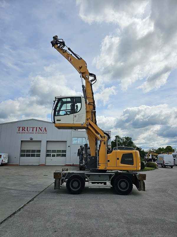 LIEBHERR LH22M - Manipulador de material: foto 1 LIEBHERR LH22M - Manipulador de material: foto 1