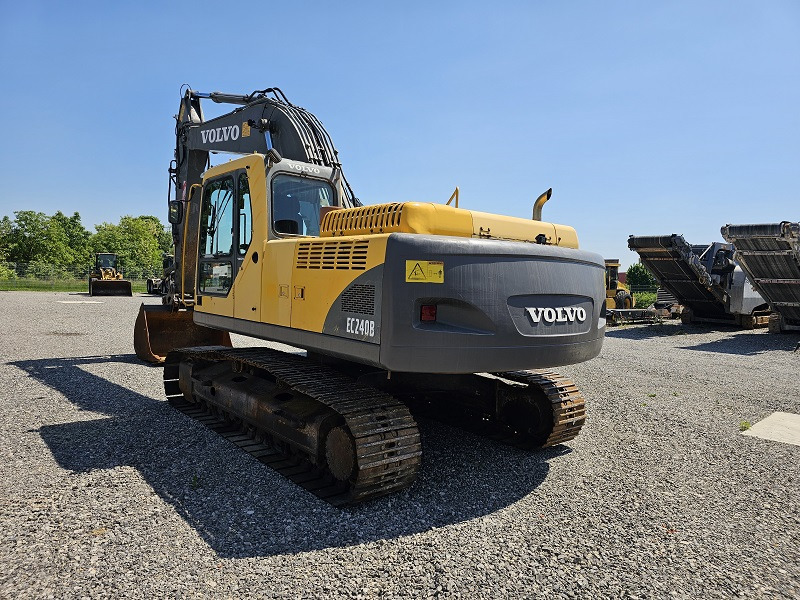 VOLVO EC240BNLC - Escavadora de rastos: foto 3 VOLVO EC240BNLC - Escavadora de rastos: foto 3