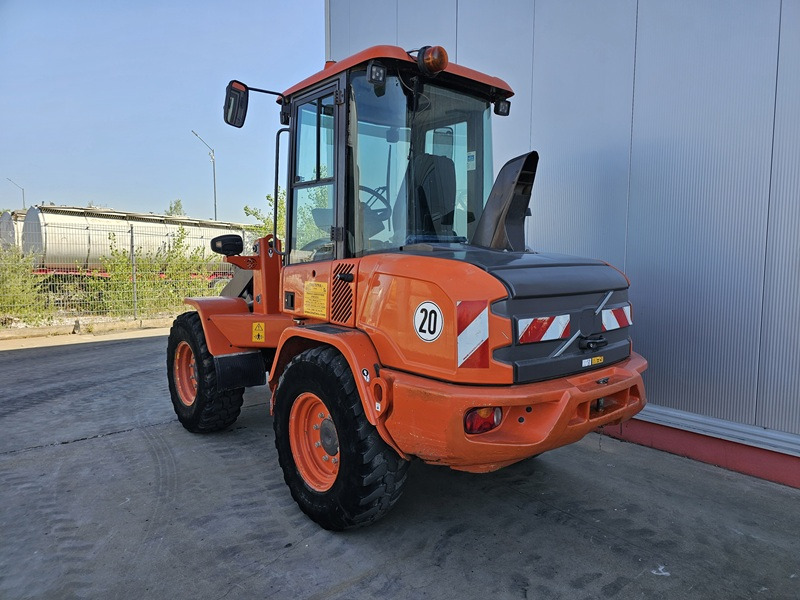 VOLVO L30G - Pá carregadora de rodas: foto 3 VOLVO L30G - Pá carregadora de rodas: foto 3