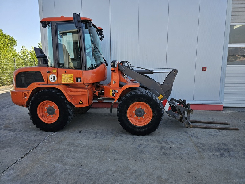 VOLVO L30G - Pá carregadora de rodas: foto 5 VOLVO L30G - Pá carregadora de rodas: foto 5