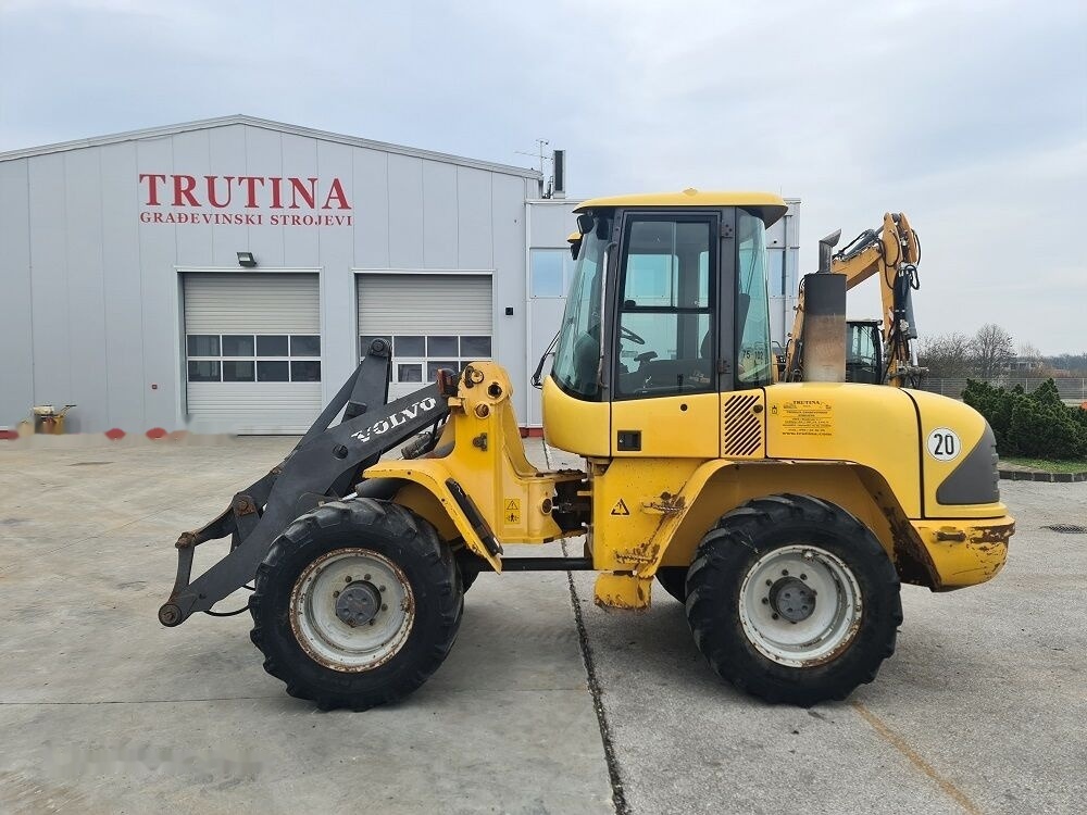 Volvo L40B - Pá carregadora de rodas: foto 1 Volvo L40B - Pá carregadora de rodas: foto 1