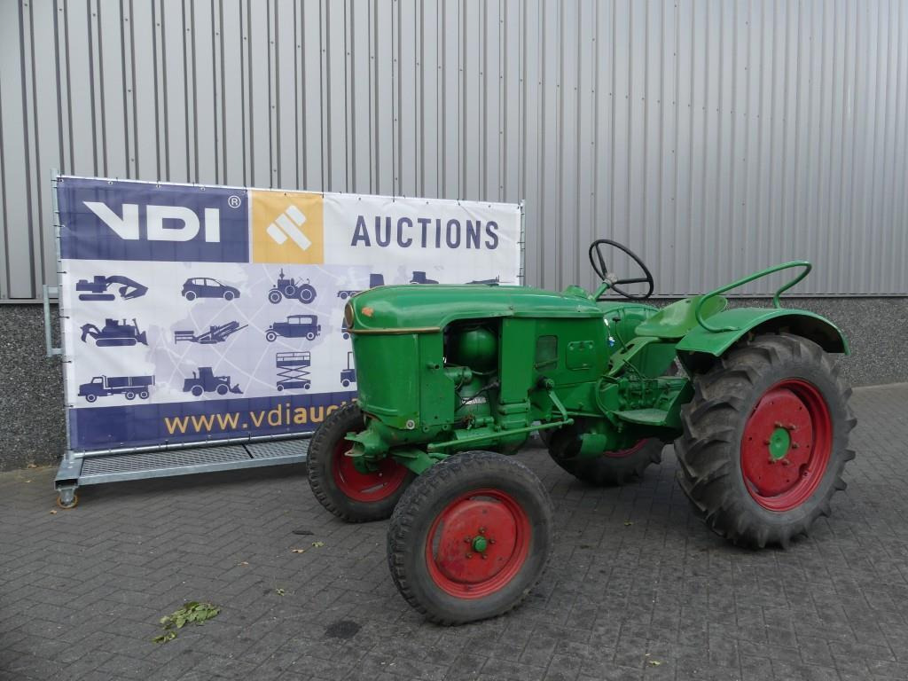 Deutz D15-N - Trator: foto 1 Deutz D15-N - Trator: foto 1