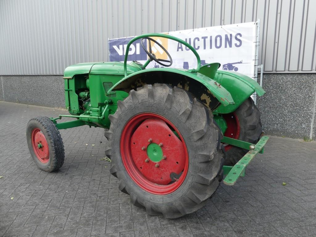 Deutz D15-N - Trator: foto 5 Deutz D15-N - Trator: foto 5