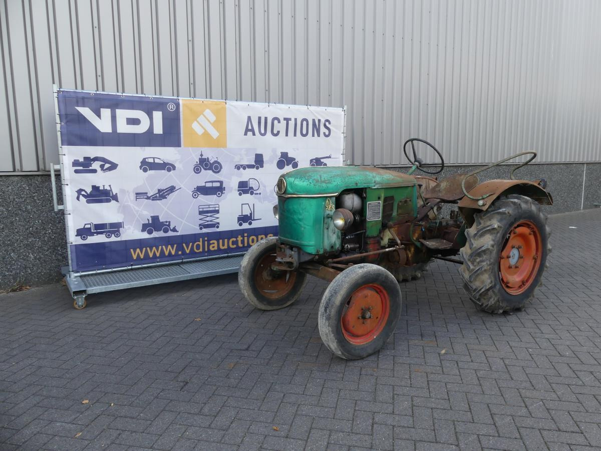 Deutz D15N - Trator: foto 1 Deutz D15N - Trator: foto 1