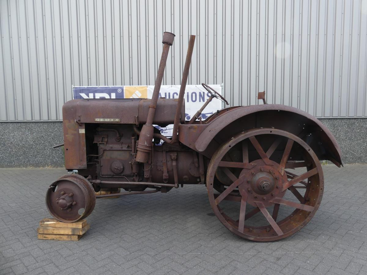 Deutz F3M417 - Trator: foto 2 Deutz F3M417 - Trator: foto 2