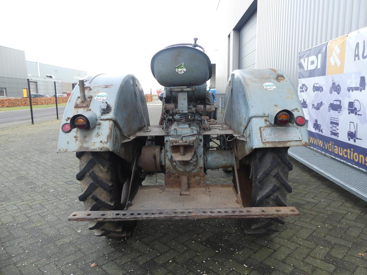 Eicher ED26I E4 - Trator: foto 5 Eicher ED26I E4 - Trator: foto 5