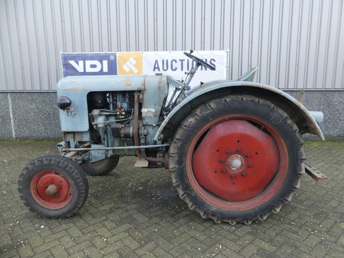 Eicher ED26I E4 - Trator: foto 3 Eicher ED26I E4 - Trator: foto 3