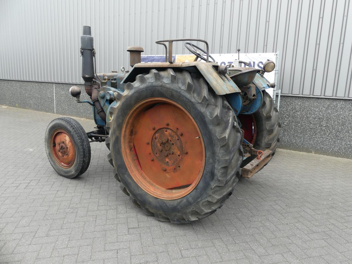 Lanz-Bulldog D2806 - Trator: foto 4 Lanz-Bulldog D2806 - Trator: foto 4