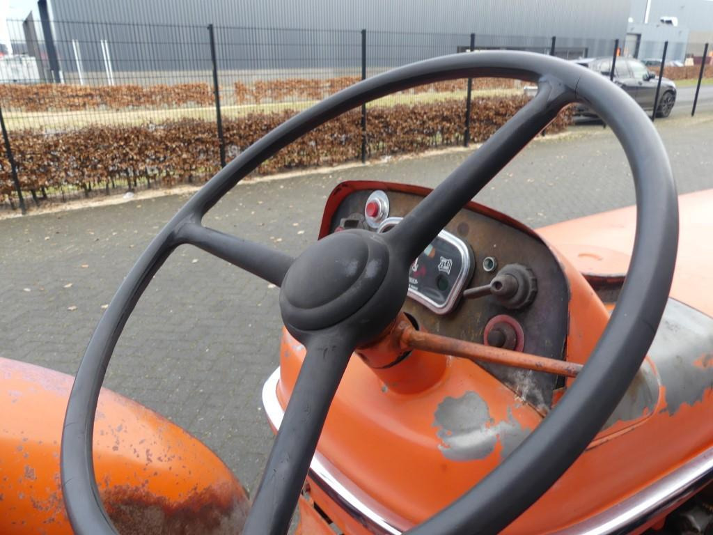 Trator Renault Super 7 Vineyard: foto 36