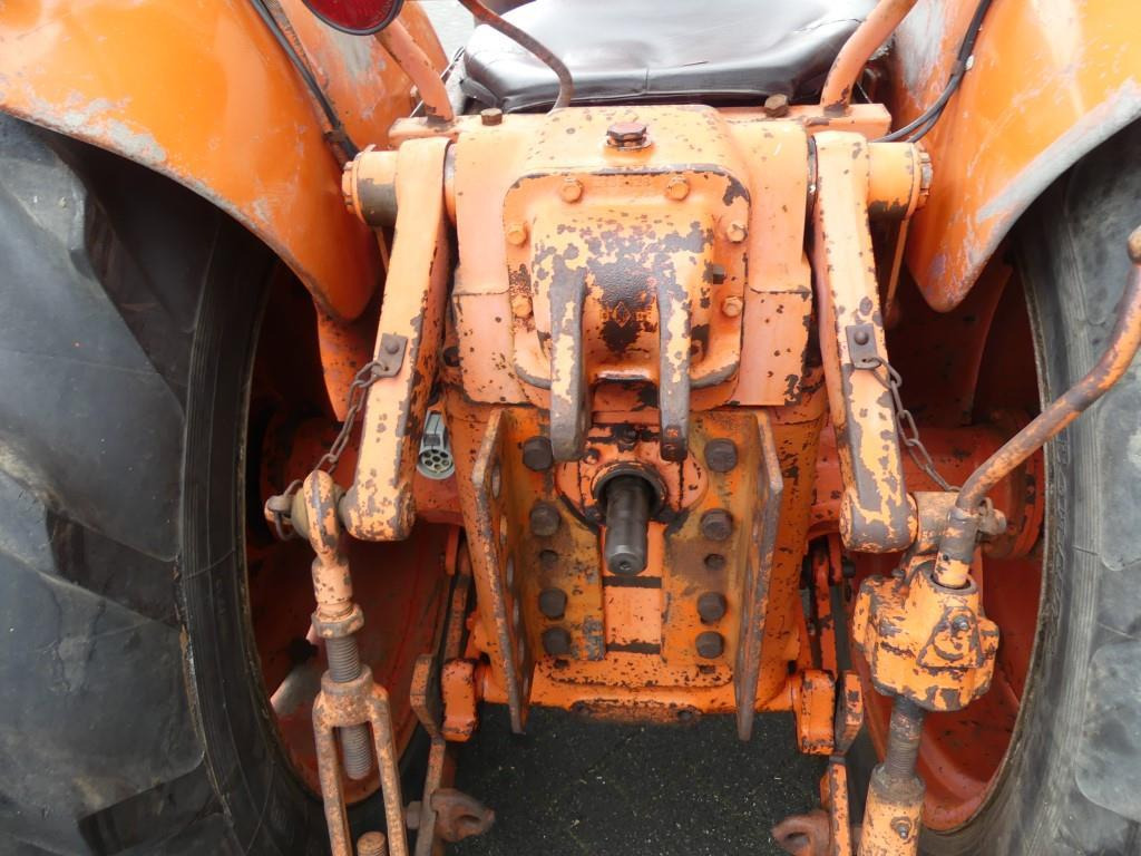 Trator Renault Super 7 Vineyard: foto 6