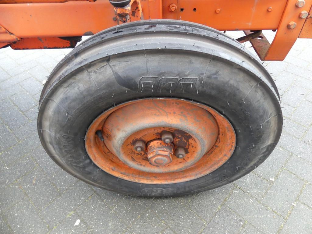 Trator Renault Super 7 Vineyard: foto 30