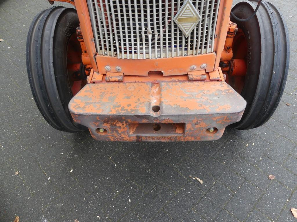 Trator Renault Super 7 Vineyard: foto 26