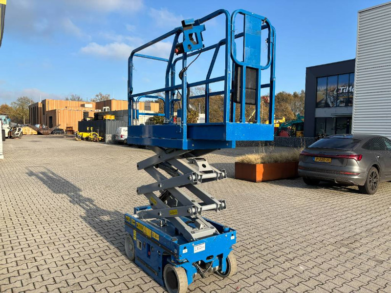 *SOLD** Yamei MS1330 - Plataforma de Tijera/ Plataforma de tesoura: foto 4 *SOLD** Yamei MS1330 - Plataforma de Tijera/ Plataforma de tesoura: foto 4