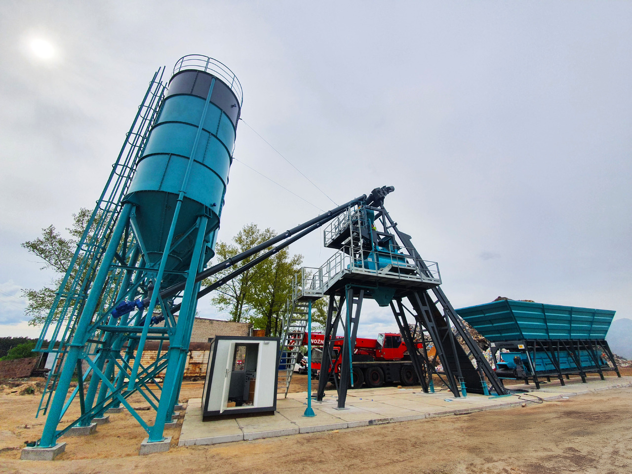 Constmach 100 m³/h Compact Concrete Batching Plant - Central de betão: foto 3 Constmach 100 m³/h Compact Concrete Batching Plant - Central de betão: foto 3