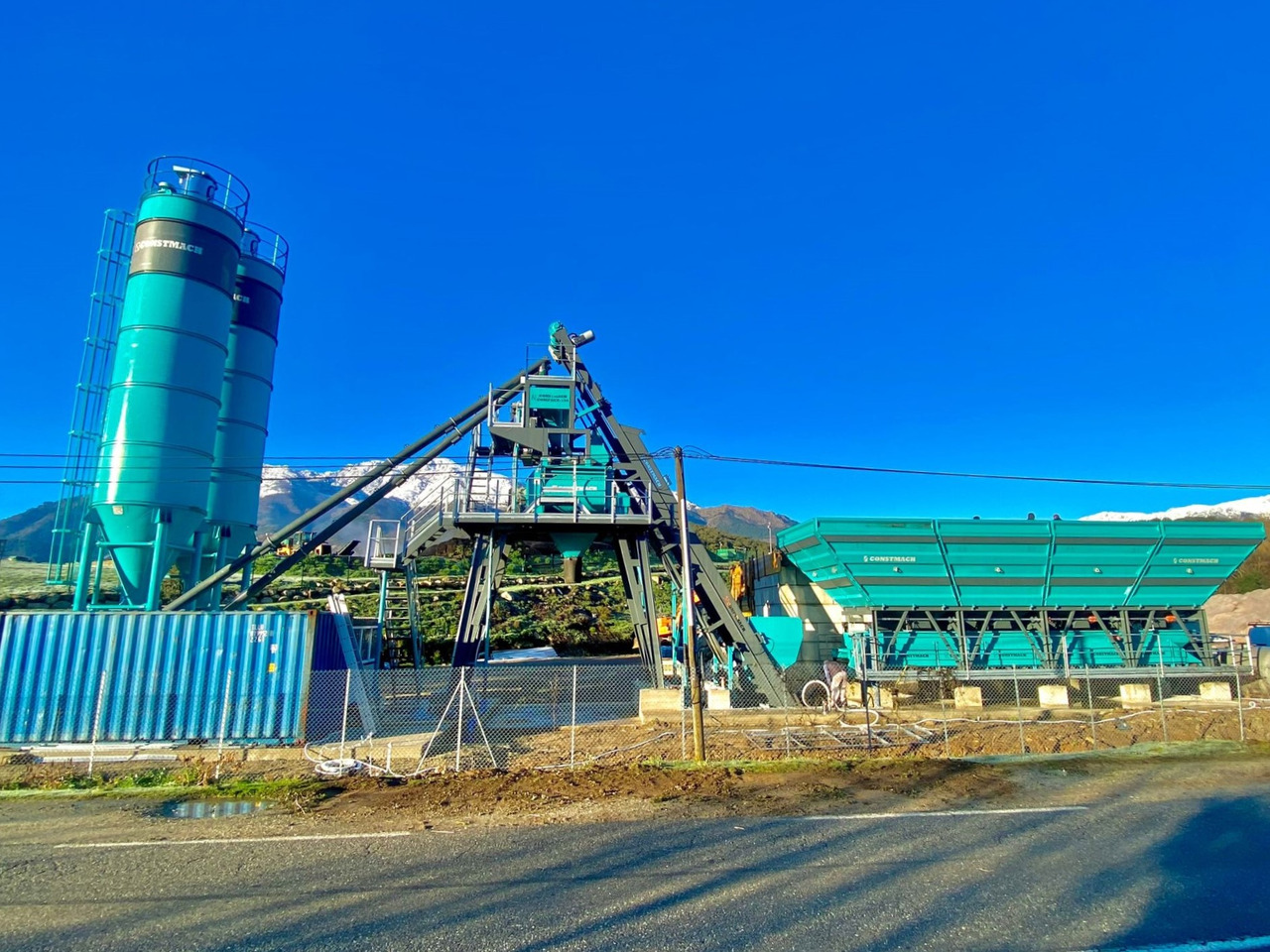 Constmach 100 m³/h Compact Concrete Batching Plant - Central de betão: foto 2 Constmach 100 m³/h Compact Concrete Batching Plant - Central de betão: foto 2