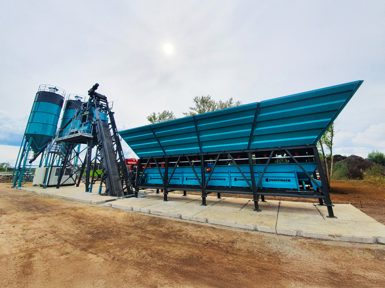 Constmach 100 m³/h Compact Concrete Batching Plant - Central de betão: foto 4 Constmach 100 m³/h Compact Concrete Batching Plant - Central de betão: foto 4
