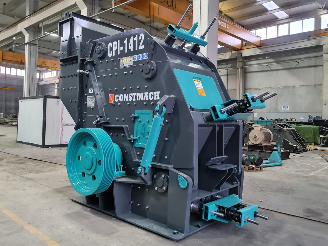 Constmach 200-250 tph Primärprall-Steinbrechermaschine - Britador de impacto: foto 1 Constmach 200-250 tph Primärprall-Steinbrechermaschine - Britador de impacto: foto 1