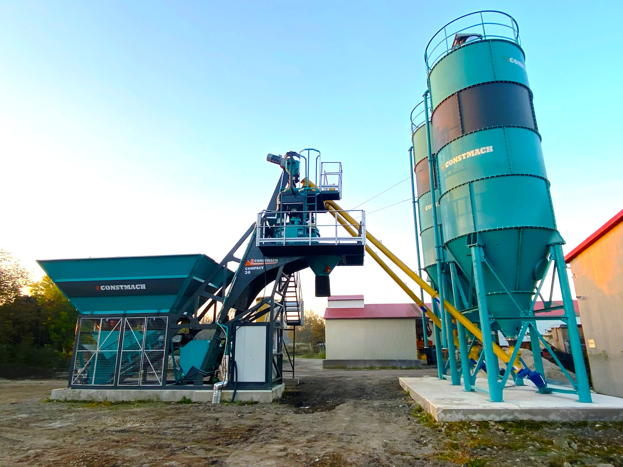 Constmach 30 m³/h Compact Concrete Batching Plant - Central de betão: foto 2 Constmach 30 m³/h Compact Concrete Batching Plant - Central de betão: foto 2