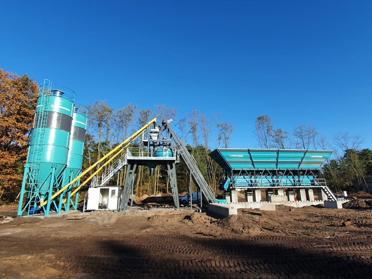 Constmach 60 m³/h Compact Concrete Batching Plant - Central de betão: foto 2 Constmach 60 m³/h Compact Concrete Batching Plant - Central de betão: foto 2