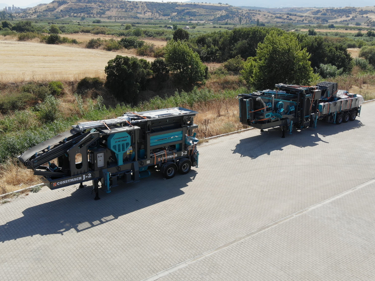 Constmach Installation Mobile De Concassage Et De Criblage À Impact D'une Capacité De 150 À 200 Tonnes - Britadeira móvel: foto 2 Constmach Installation Mobile De Concassage Et De Criblage À Impact D'une Capacité De 150 À 200 Tonnes - Britadeira móvel: foto 2