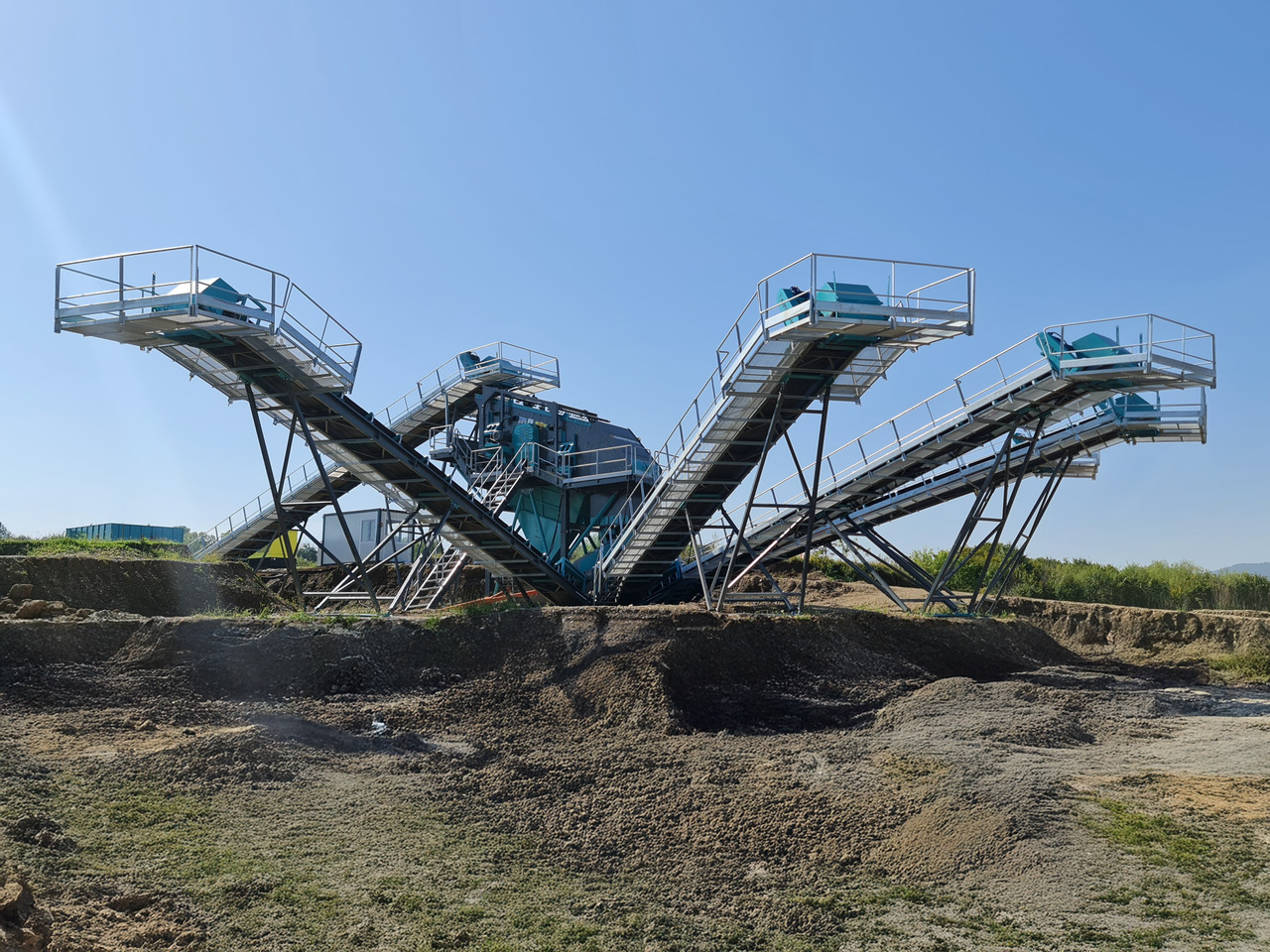 Constmach Installation Stationnaire De Lavage Et De Criblage De Sable Et De Gravier - Peneira vibratória: foto 5 Constmach Installation Stationnaire De Lavage Et De Criblage De Sable Et De Gravier - Peneira vibratória: foto 5