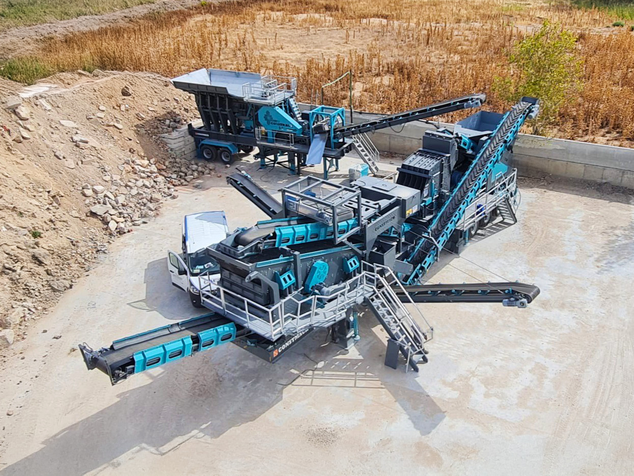 Constmach Mobile Impact Crushing And Screening Plant With Capacity Of 150-200 Tons - Britadeira móvel: foto 1 Constmach Mobile Impact Crushing And Screening Plant With Capacity Of 150-200 Tons - Britadeira móvel: foto 1
