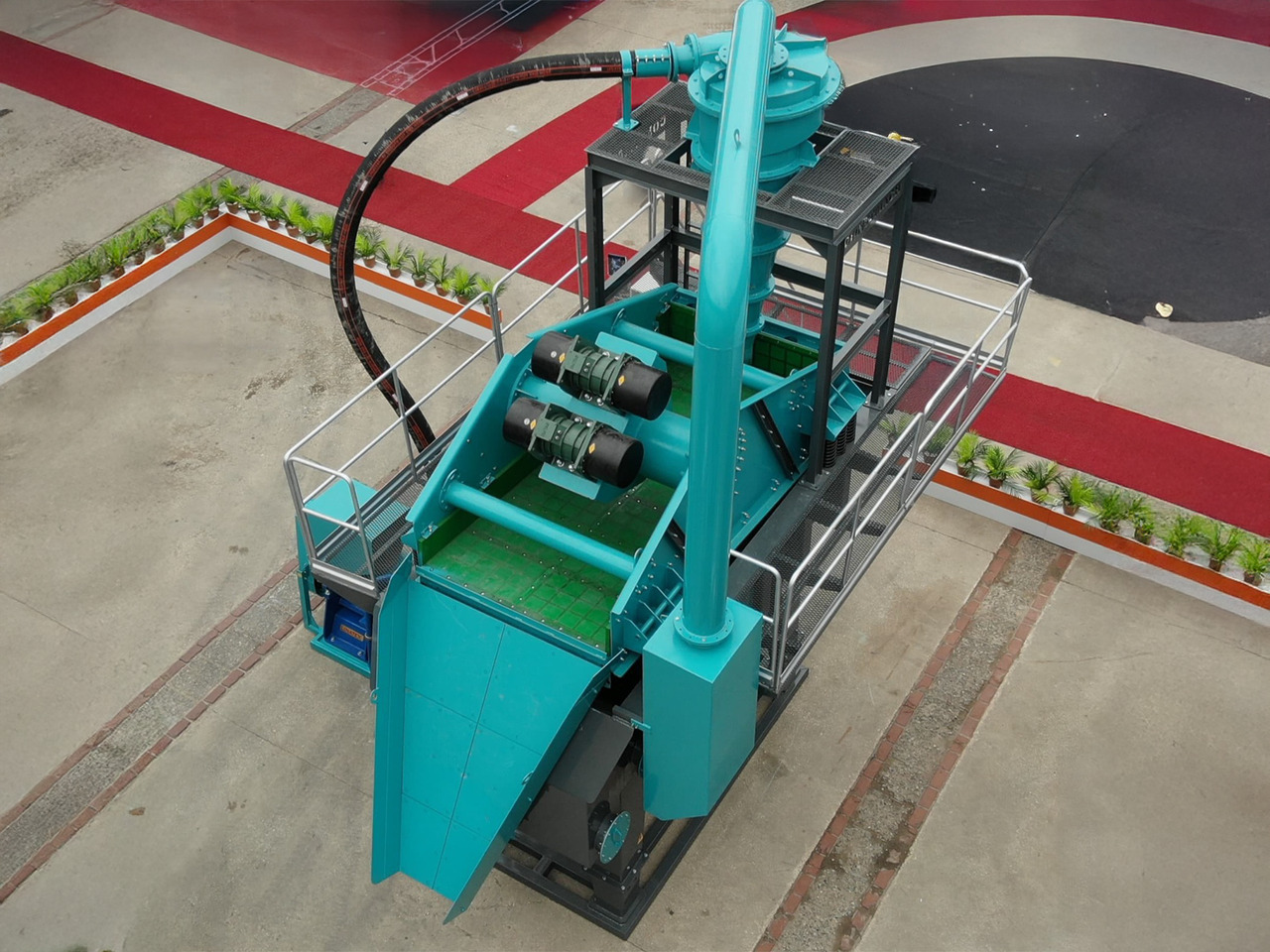 Constmach Tamis De Déshydratation Et Hydrocyclones Garantie Du Meilleur Prix - Peneira vibratória: foto 4 Constmach Tamis De Déshydratation Et Hydrocyclones Garantie Du Meilleur Prix - Peneira vibratória: foto 4