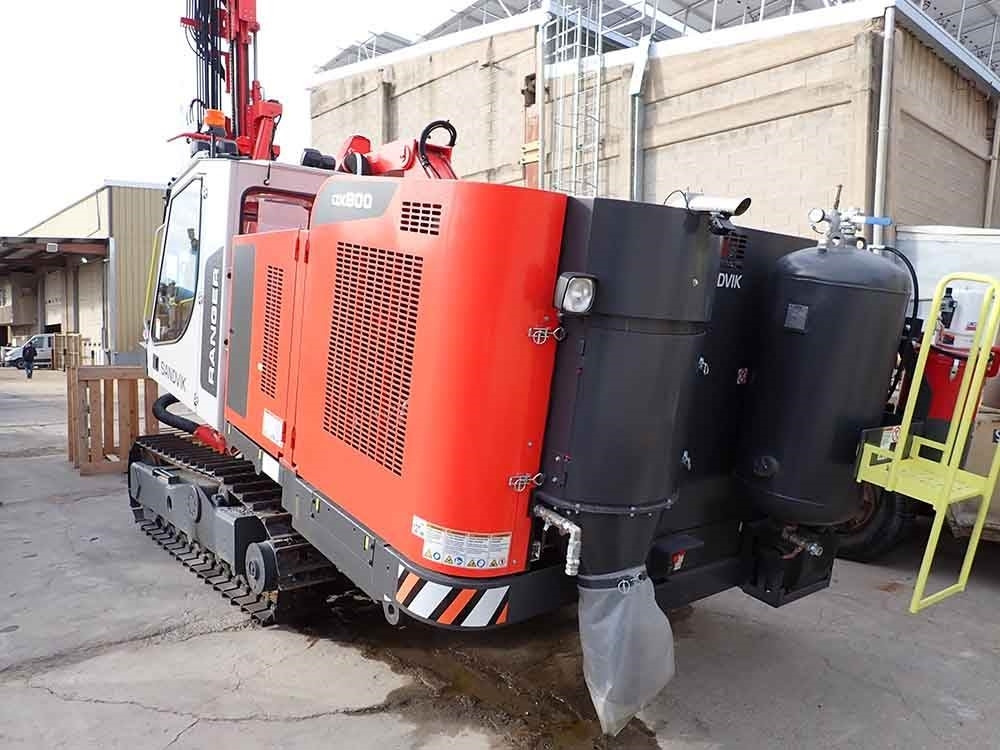 Sandvik DX800 - Máquina de perfuração: foto 5 Sandvik DX800 - Máquina de perfuração: foto 5