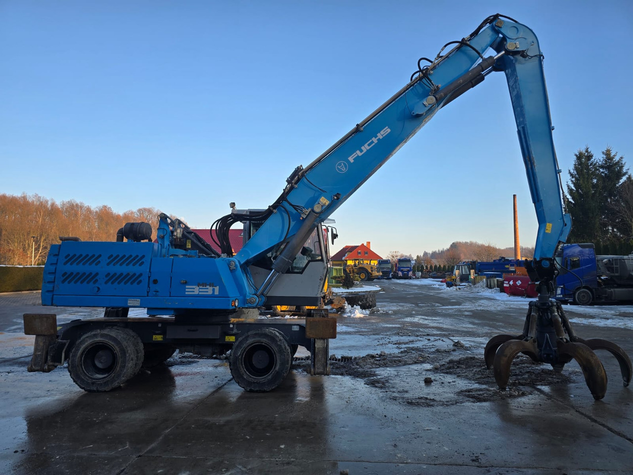 FUCHS MHL 331 - Manipulador de material: foto 3 FUCHS MHL 331 - Manipulador de material: foto 3