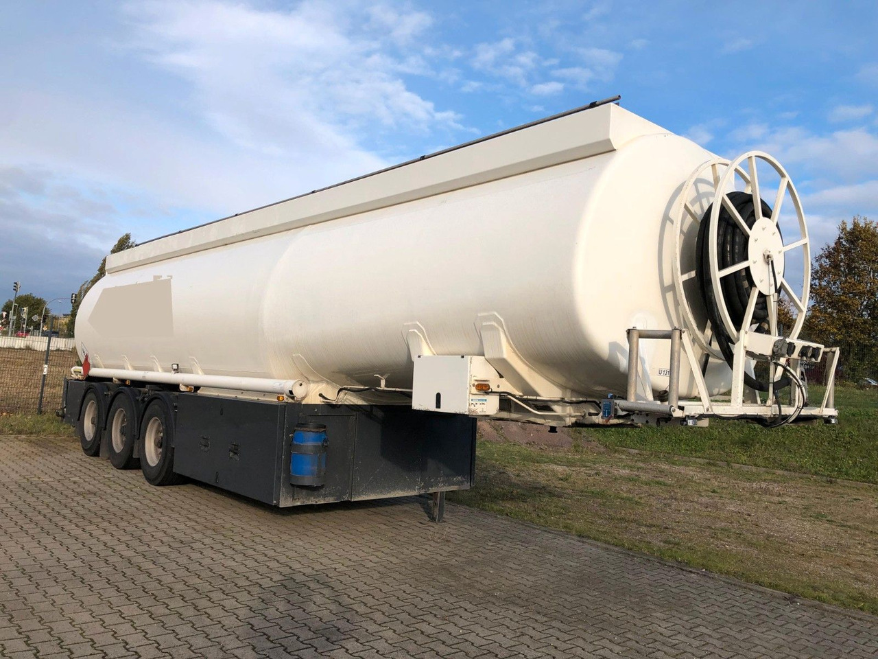 ROHR TAL-A-ZE 4Kammern*ADR*BENZIN*DIESEL*HEIZÖL - Semi-reboque cisterna: foto 1 ROHR TAL-A-ZE 4Kammern*ADR*BENZIN*DIESEL*HEIZÖL - Semi-reboque cisterna: foto 1