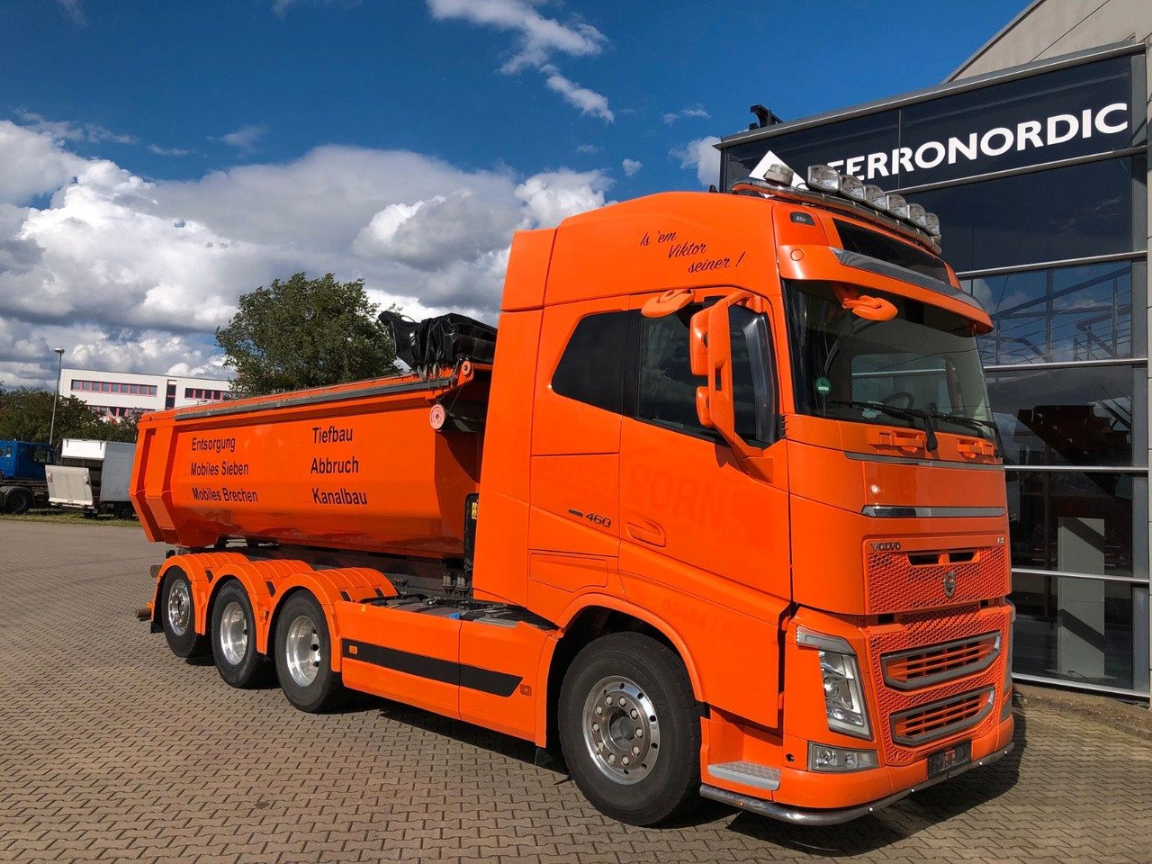 Volvo FH460 8x4 Tridem*Lift+LenkAchse*ALU*AHK*VollLuft - Camião basculante: foto 3 Volvo FH460 8x4 Tridem*Lift+LenkAchse*ALU*AHK*VollLuft - Camião basculante: foto 3